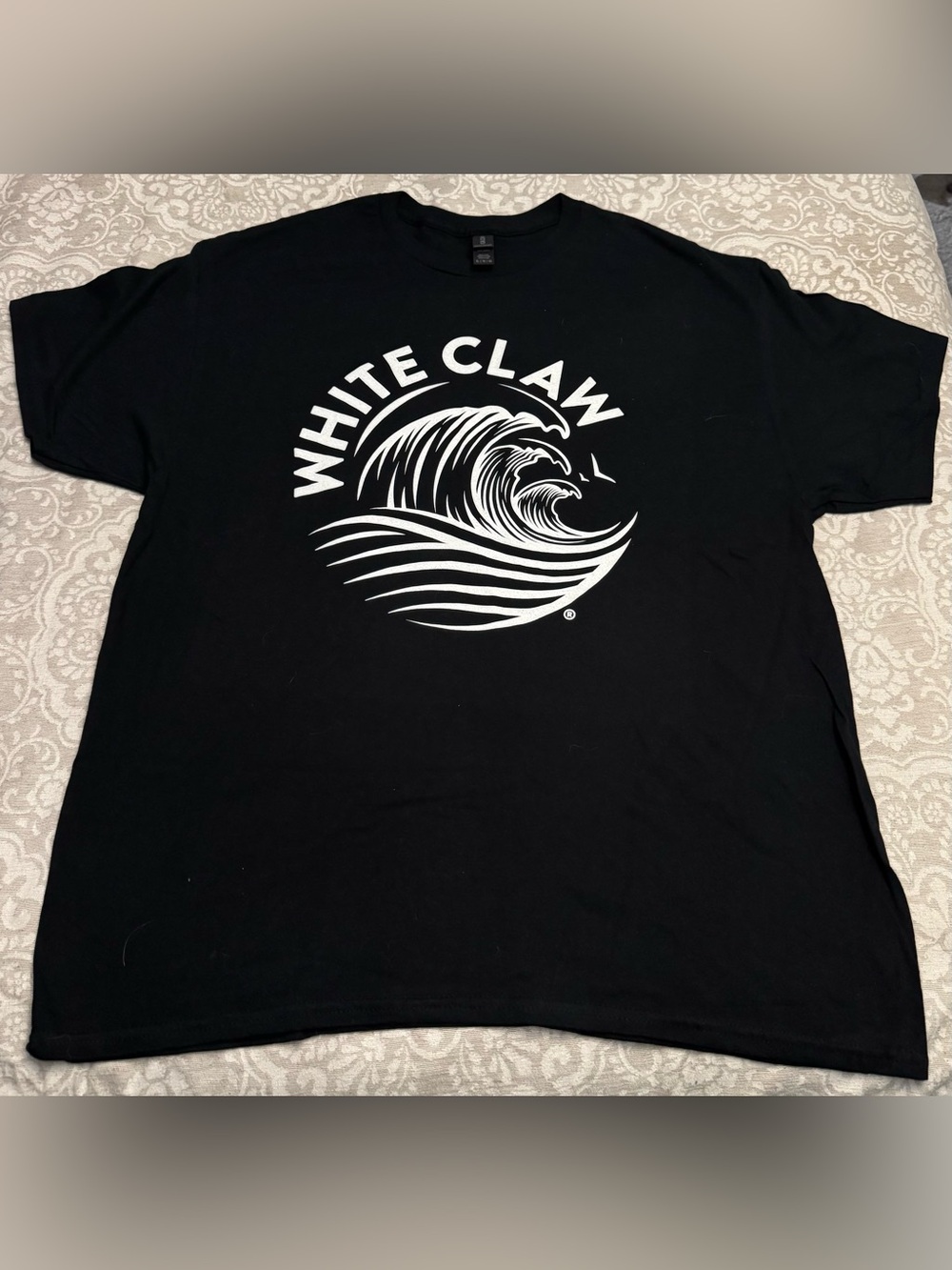 White Claw Shirt Men’s XL